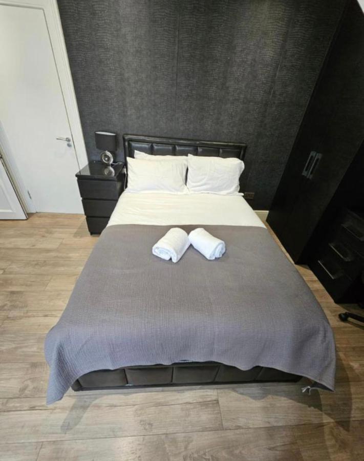 Luxury Double Room With Private Bathroom إدنبرة المظهر الخارجي الصورة