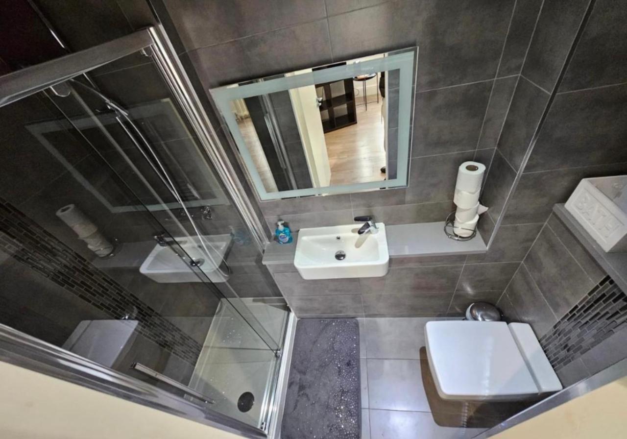 Luxury Double Room With Private Bathroom إدنبرة المظهر الخارجي الصورة